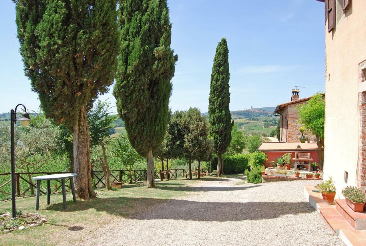 Апартаменты Podere Remignoli Сан-Джиминьяно Экстерьер фото